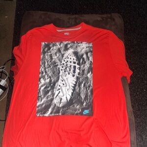 Nike T-shirt